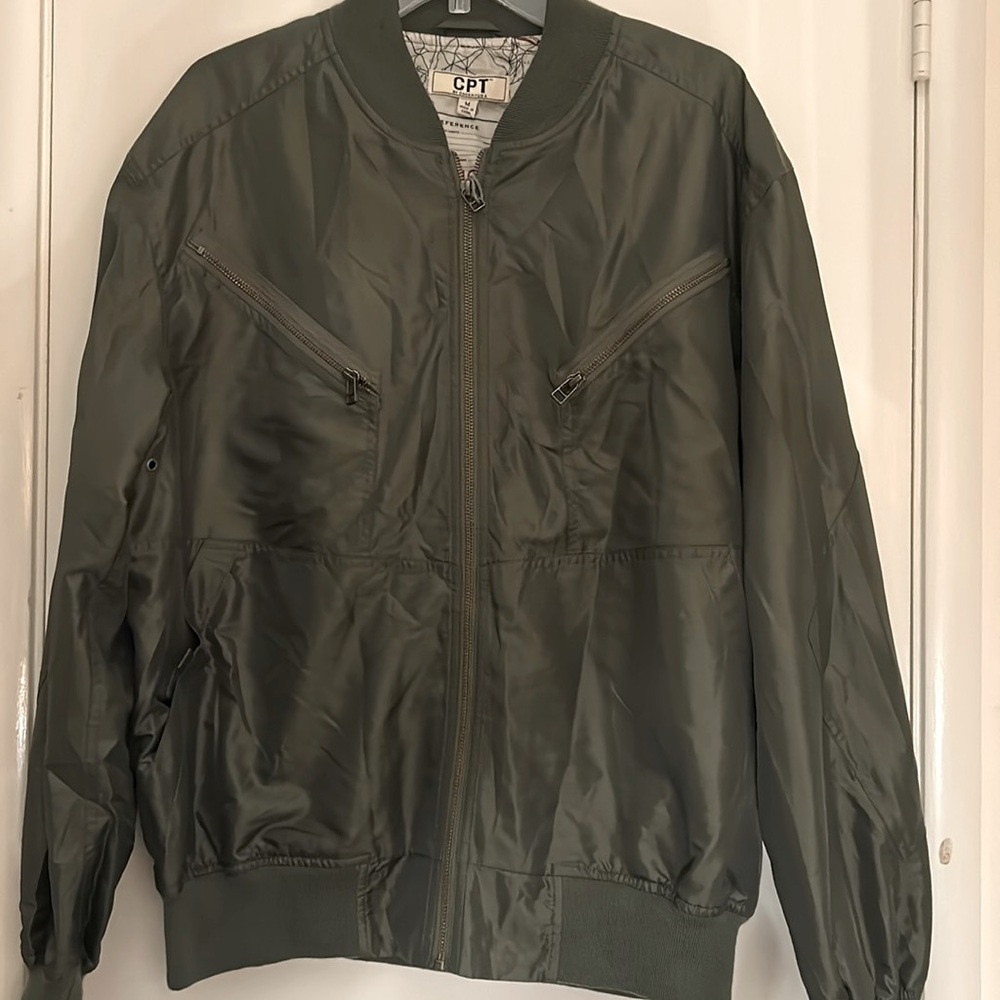 Cockpit USA NWT Men’s Olive Green MA1 Bomber Jacket Size Medium Authentic